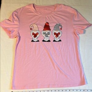 Pink Graphic Short Sleeve Tee Gnomes and Hearts Sz M